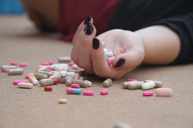 Prescription drug addiction is taking over some lives throughout the worldwidth=